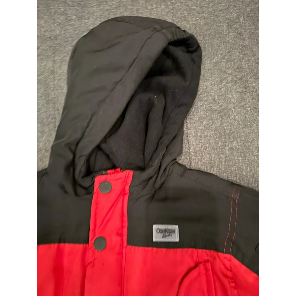 Boys OshKosh B'gosh Puffer Jacket Size 5 Red and Black